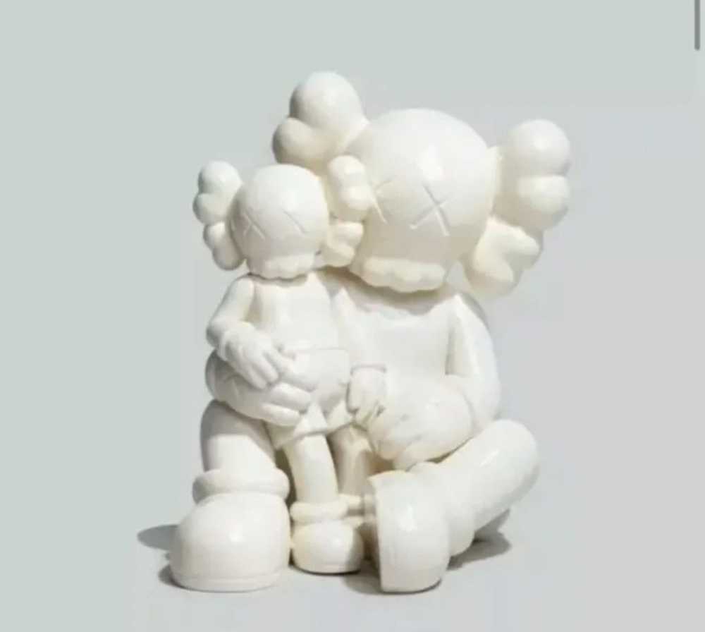 Kaws Kaws Holiday Changbai Mountain Snowy White - image 1