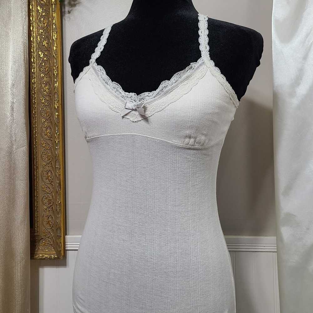 Rare ♡ Y2k ♡ Hollister White Lace Ribbed Cami Tan… - image 1