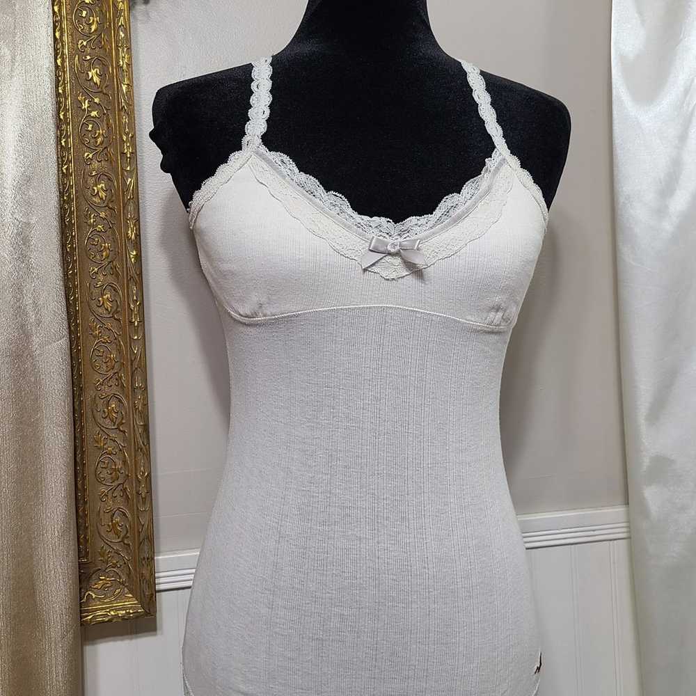 Rare ♡ Y2k ♡ Hollister White Lace Ribbed Cami Tan… - image 4