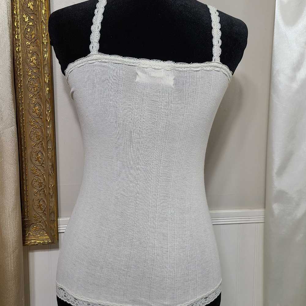 Rare ♡ Y2k ♡ Hollister White Lace Ribbed Cami Tan… - image 7