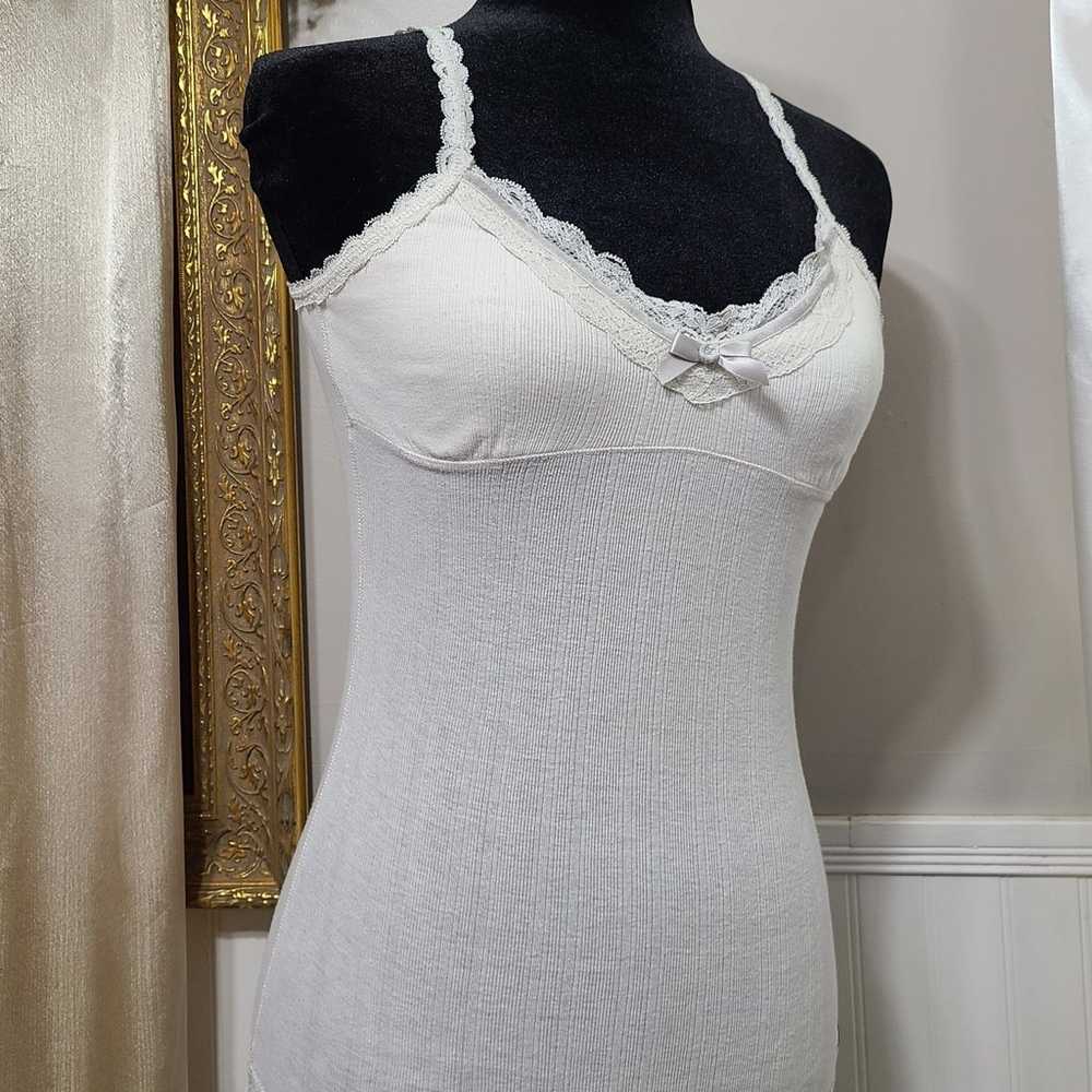 Rare ♡ Y2k ♡ Hollister White Lace Ribbed Cami Tan… - image 9