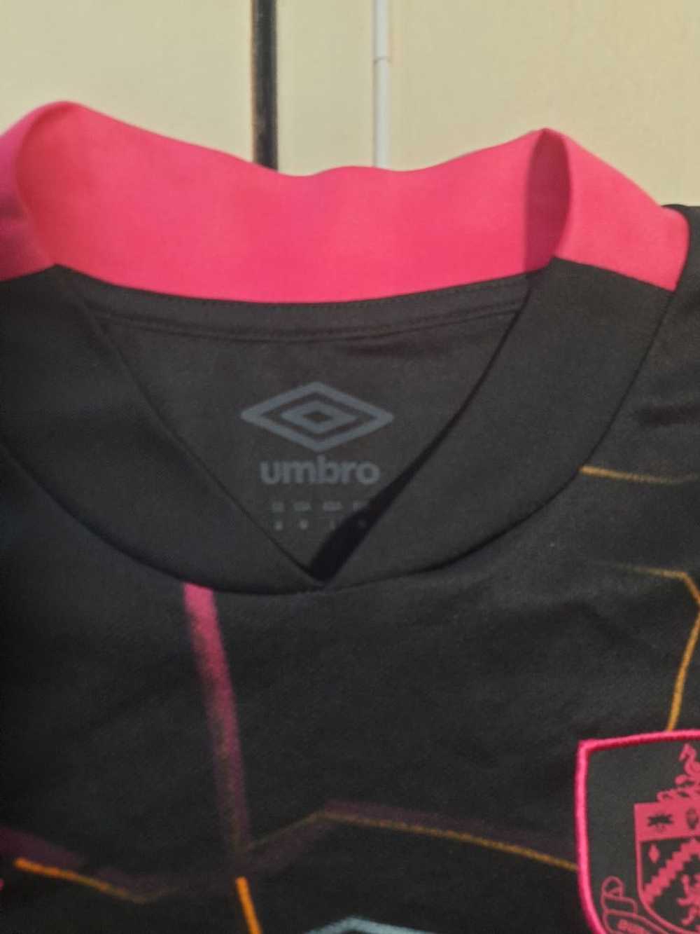 Soccer Jersey × Umbro Umbro Burnley FC Third Jers… - image 5