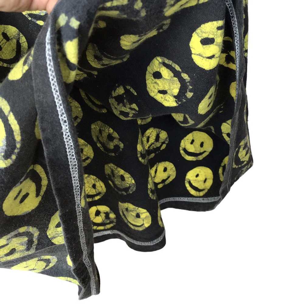 Gildan × Vintage Smiley All Over Print Vintage 19… - image 6