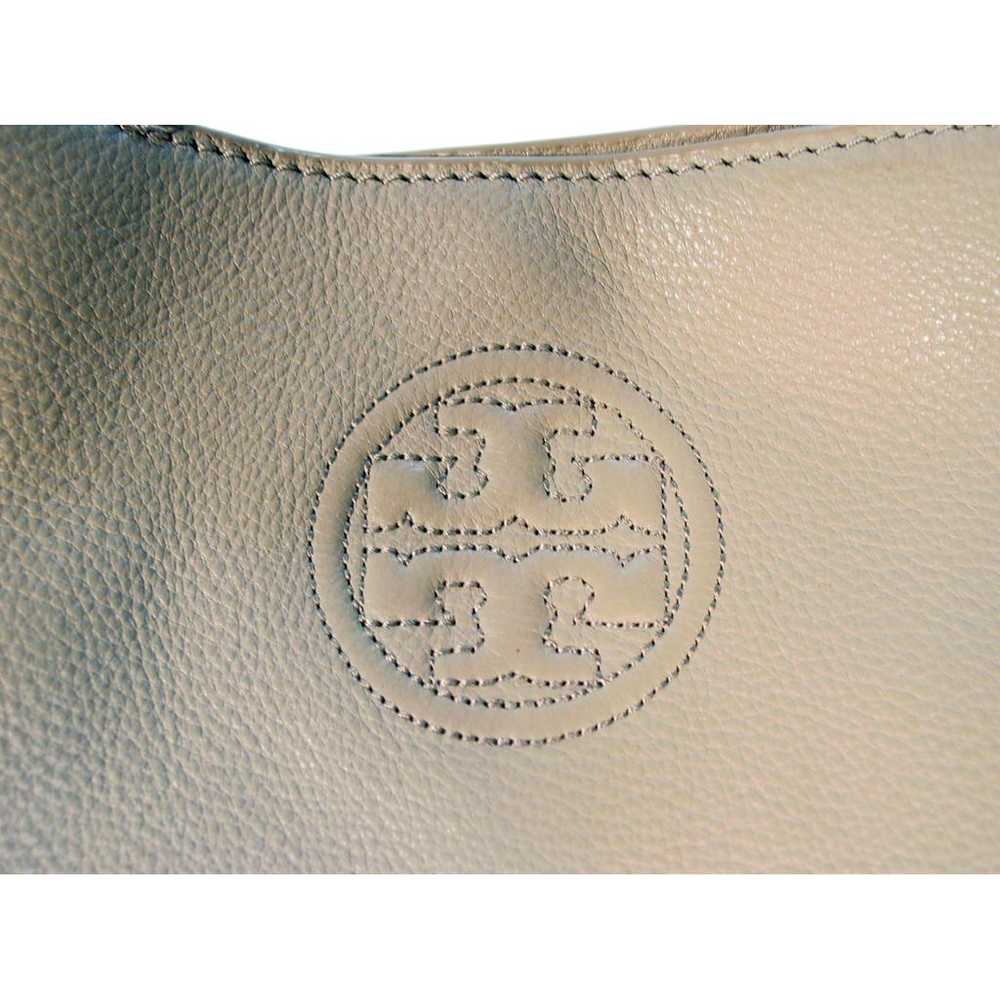 Tory Burch Leather tote - image 10