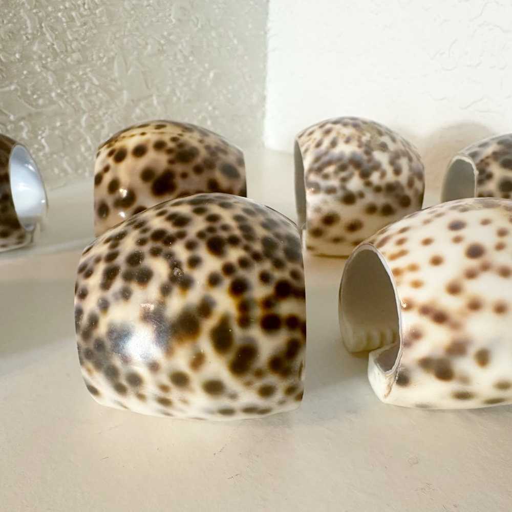 Seashell napkin rings cowrie shells - image 2