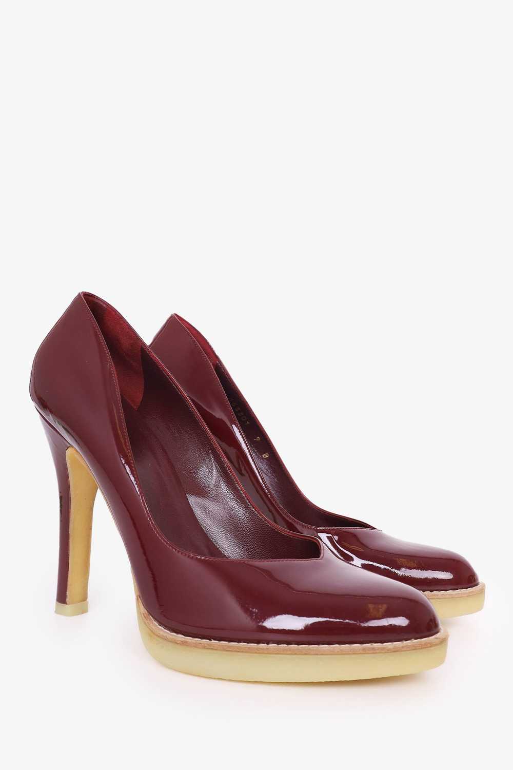 Gucci Burgundy Patent Leather Round Toe Pumps Siz… - image 2