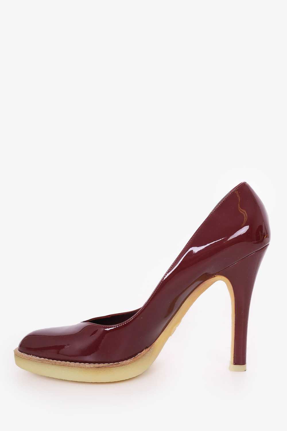 Gucci Burgundy Patent Leather Round Toe Pumps Siz… - image 3