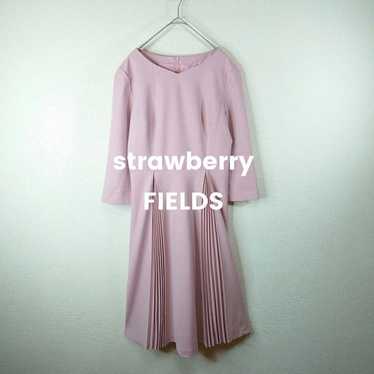 【Popular】Strawberry FIELDS Pleated Flare One-Piec… - image 1