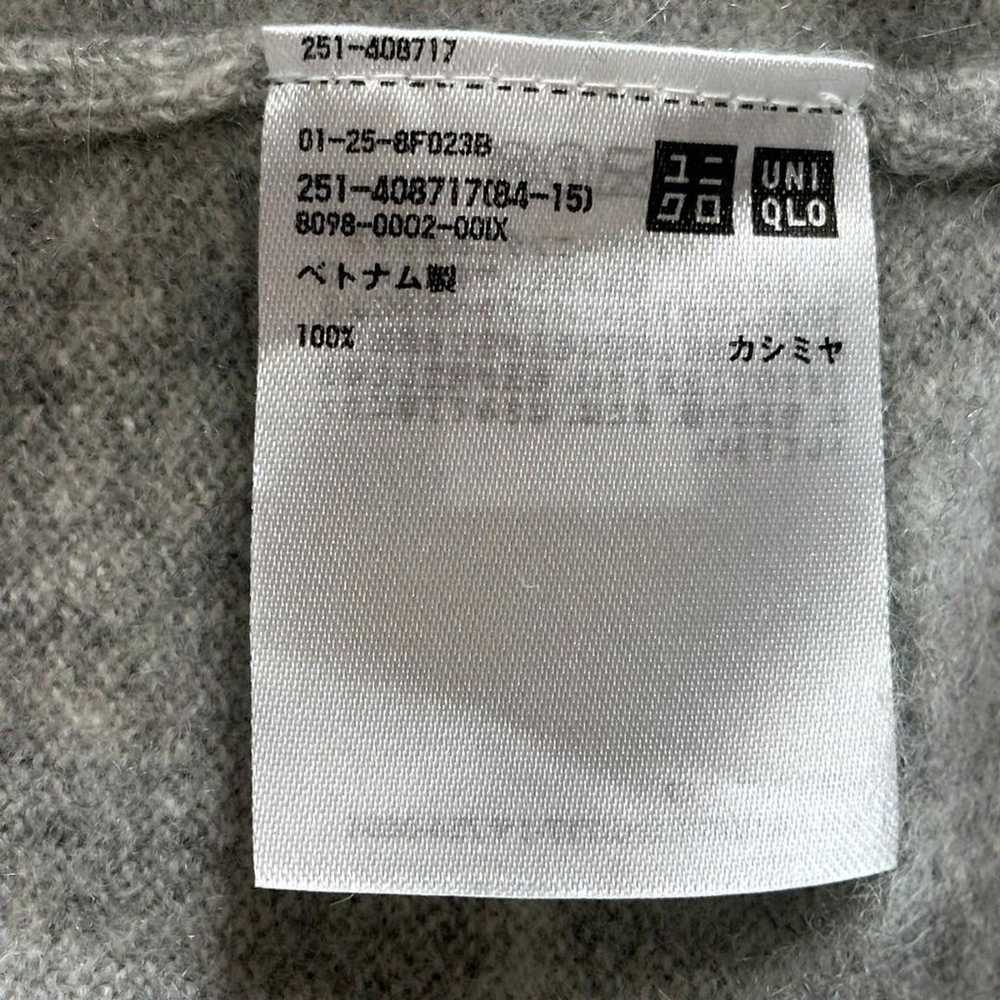 E5728 [Uniqlo] Knit Cashmere 100% Grey V-Neck Lon… - image 7