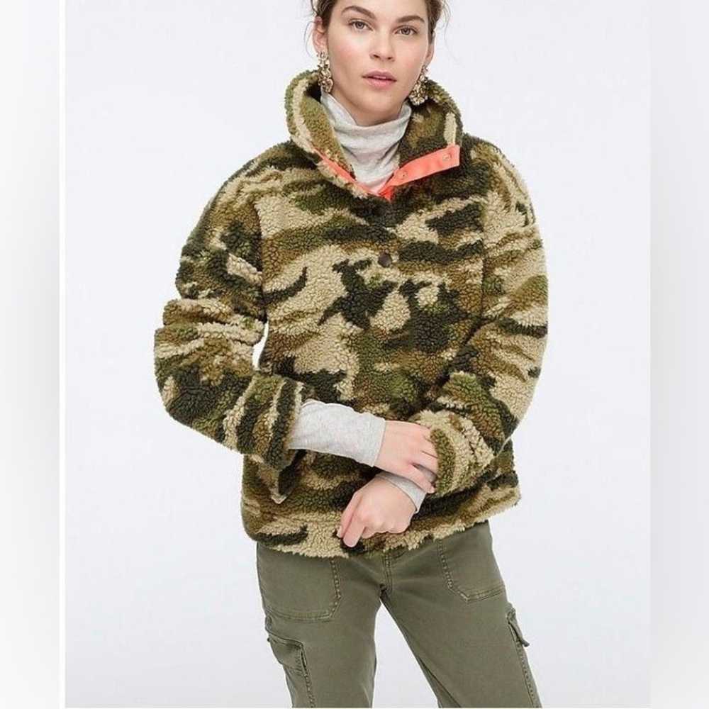 J. Crew Vintage Fleece Camo Snap Collar Sherpa Pu… - image 1