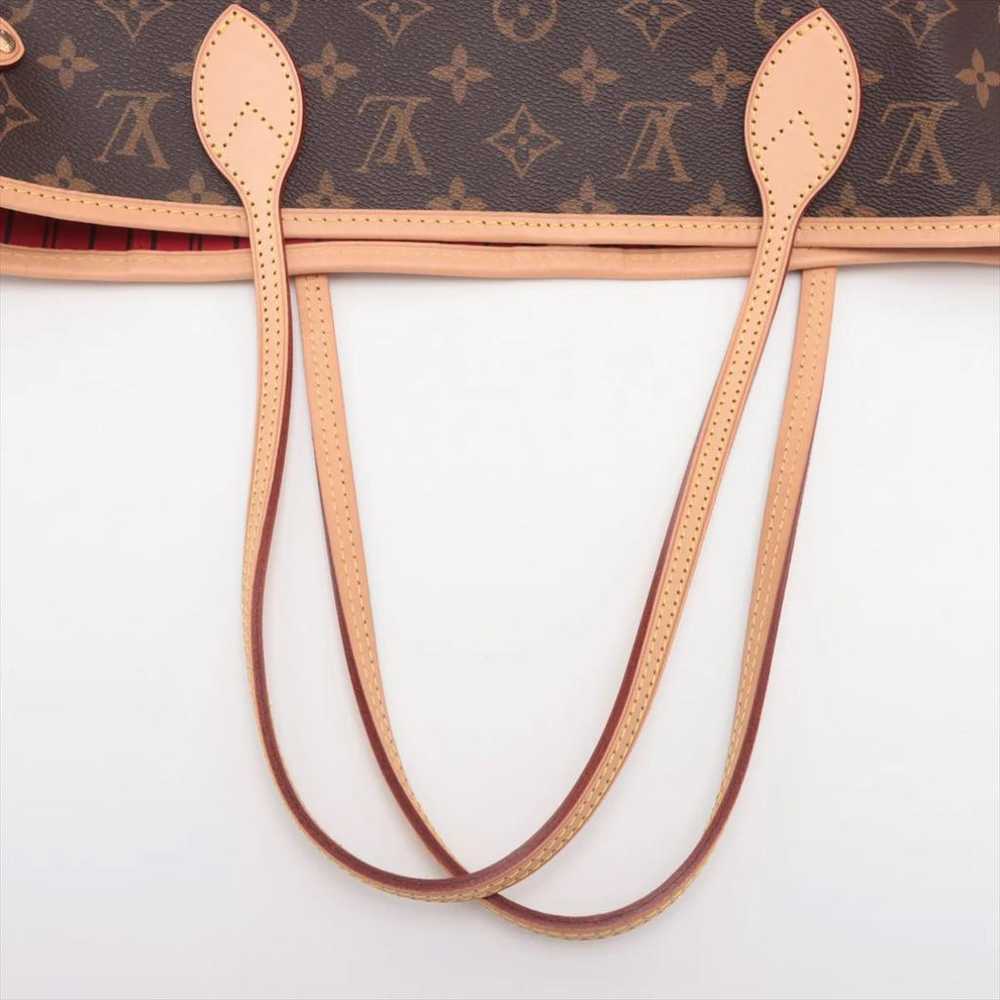 Louis Vuitton Neverfull leather tote - image 9