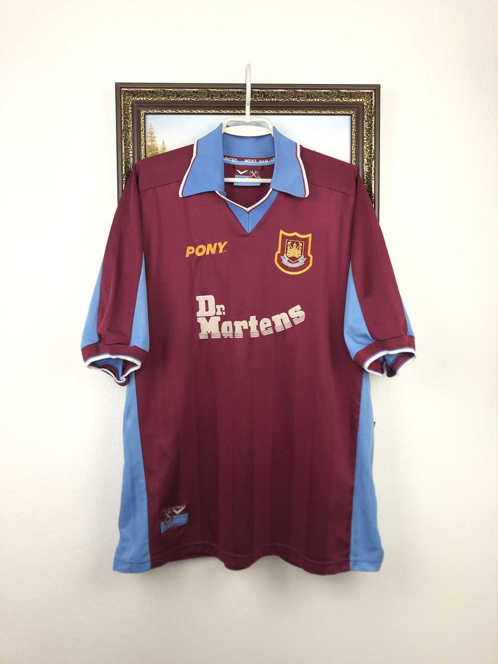 Soccer Jersey × Sportswear × Vintage West Ham Uni… - image 1