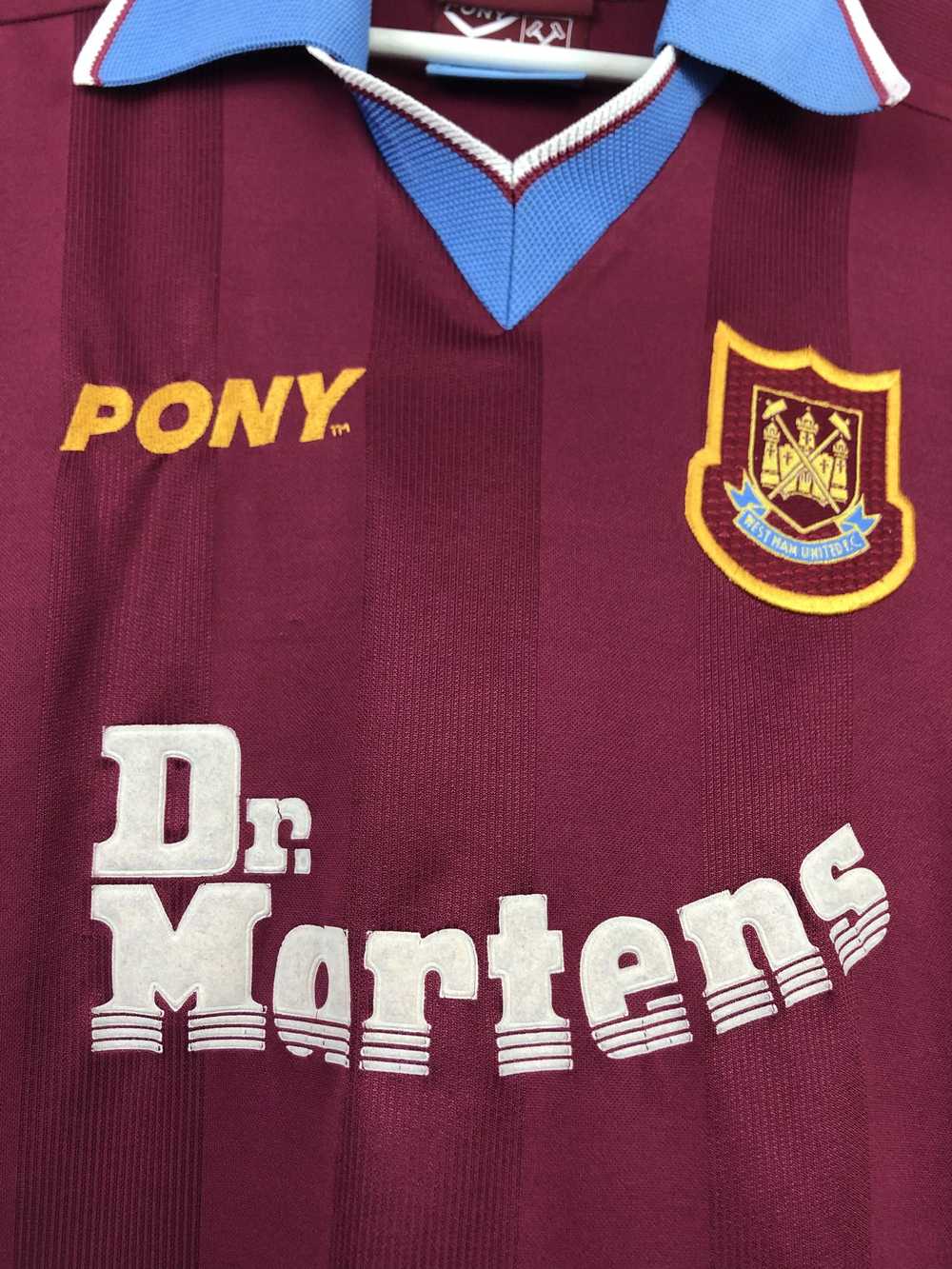 Soccer Jersey × Sportswear × Vintage West Ham Uni… - image 5