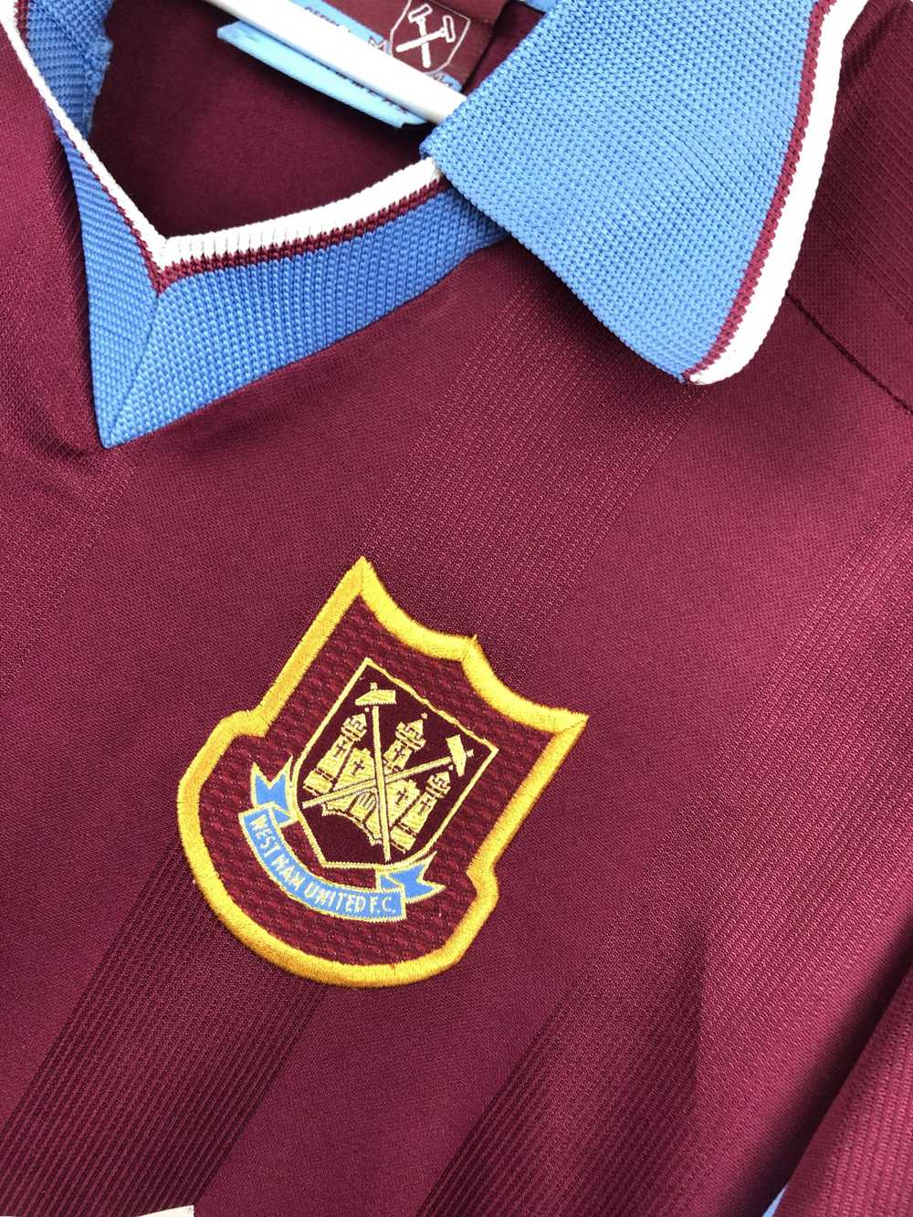 Soccer Jersey × Sportswear × Vintage West Ham Uni… - image 6