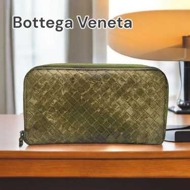 Bottega Veneta long wallet with round zipper. Int… - image 1