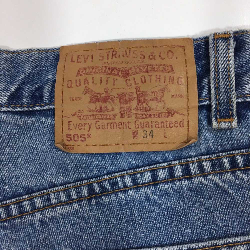 Levi's Vtg Levi's 505 Blue Jean Regular Fit Casua… - image 2