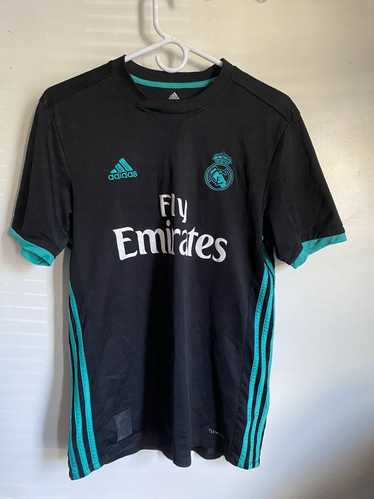 Adidas Real Madrid 2017/2018 jersey