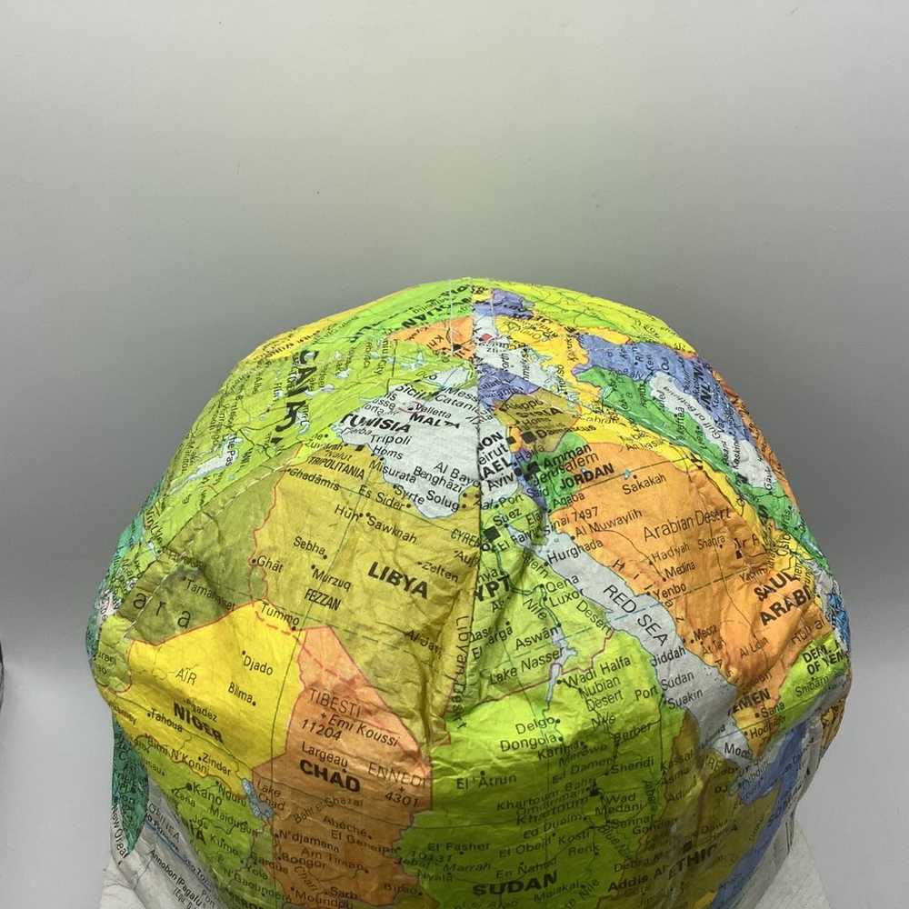 Vintage 90s Hat Wearin' The World Map Snapback Ca… - image 2