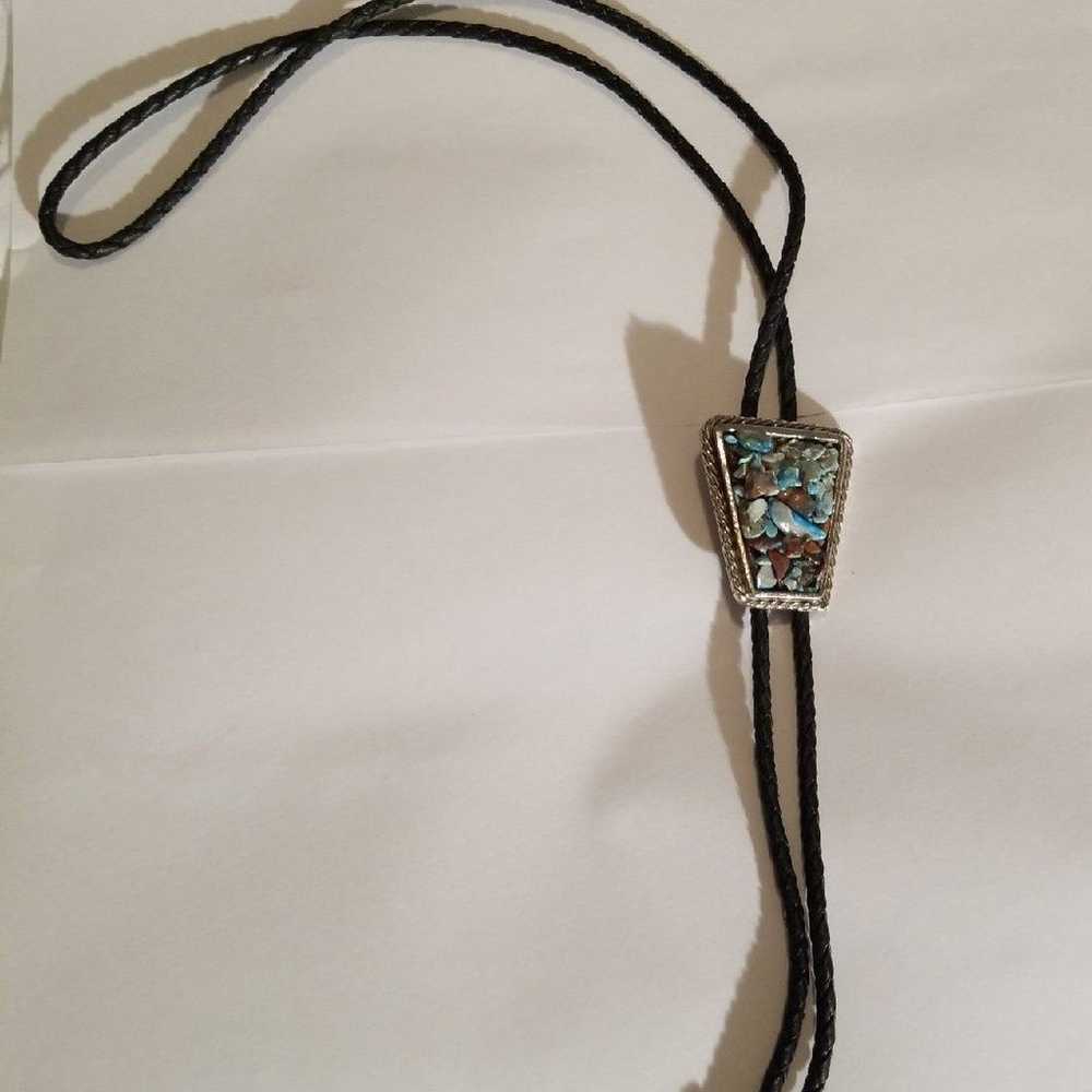 Vintage Western Bolo Tie Turquoise Stone Chips Ha… - image 3