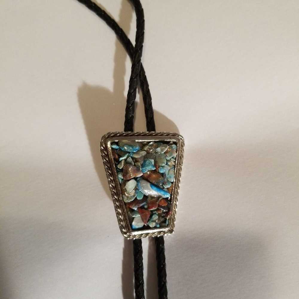 Vintage Western Bolo Tie Turquoise Stone Chips Ha… - image 7