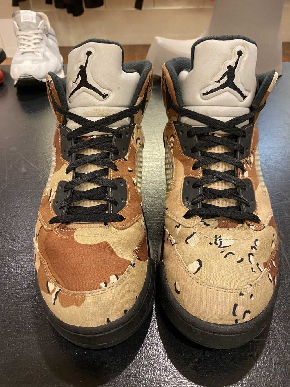 Jordan Brand × Supreme Supreme x Jordan Retro 5 C… - image 3