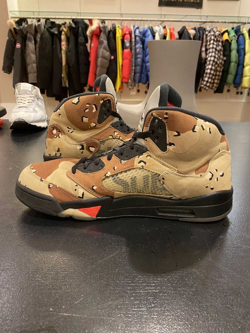 Jordan Brand × Supreme Supreme x Jordan Retro 5 C… - image 5