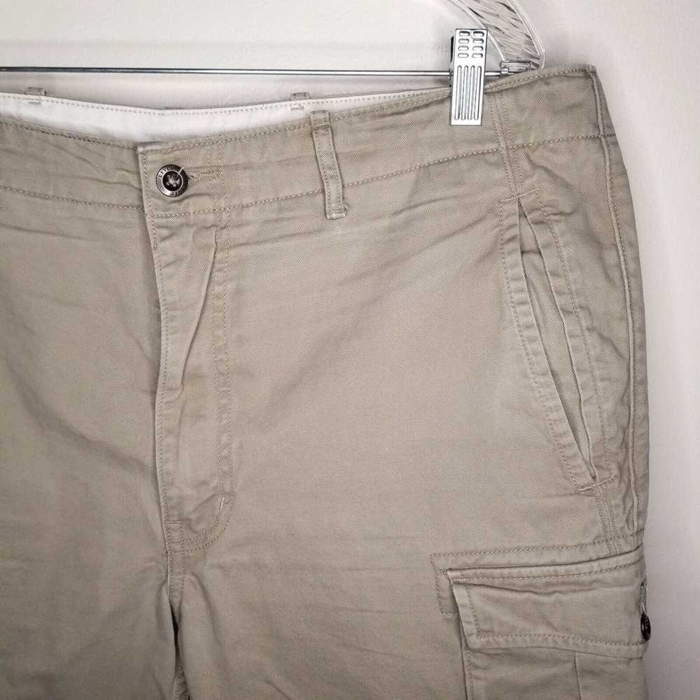 Levi's Levi Mens Beige Khaki Cargo Shorts Size 36 - image 2