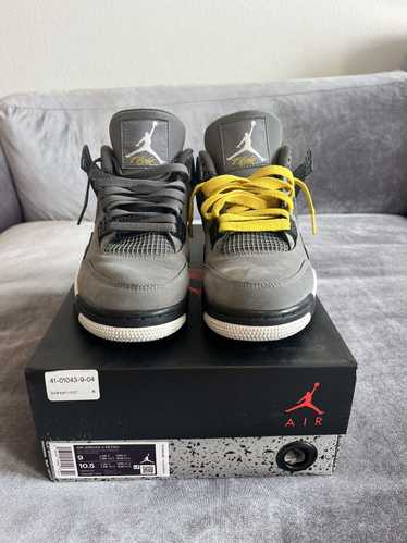 Cool grey fashion 4s yellow laces