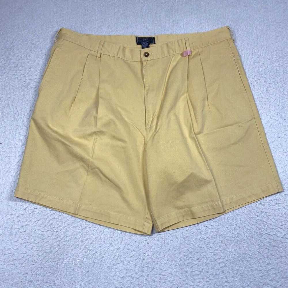 Gant GANT Shorts Mens Size 42 Yellow Pleated Adul… - image 1