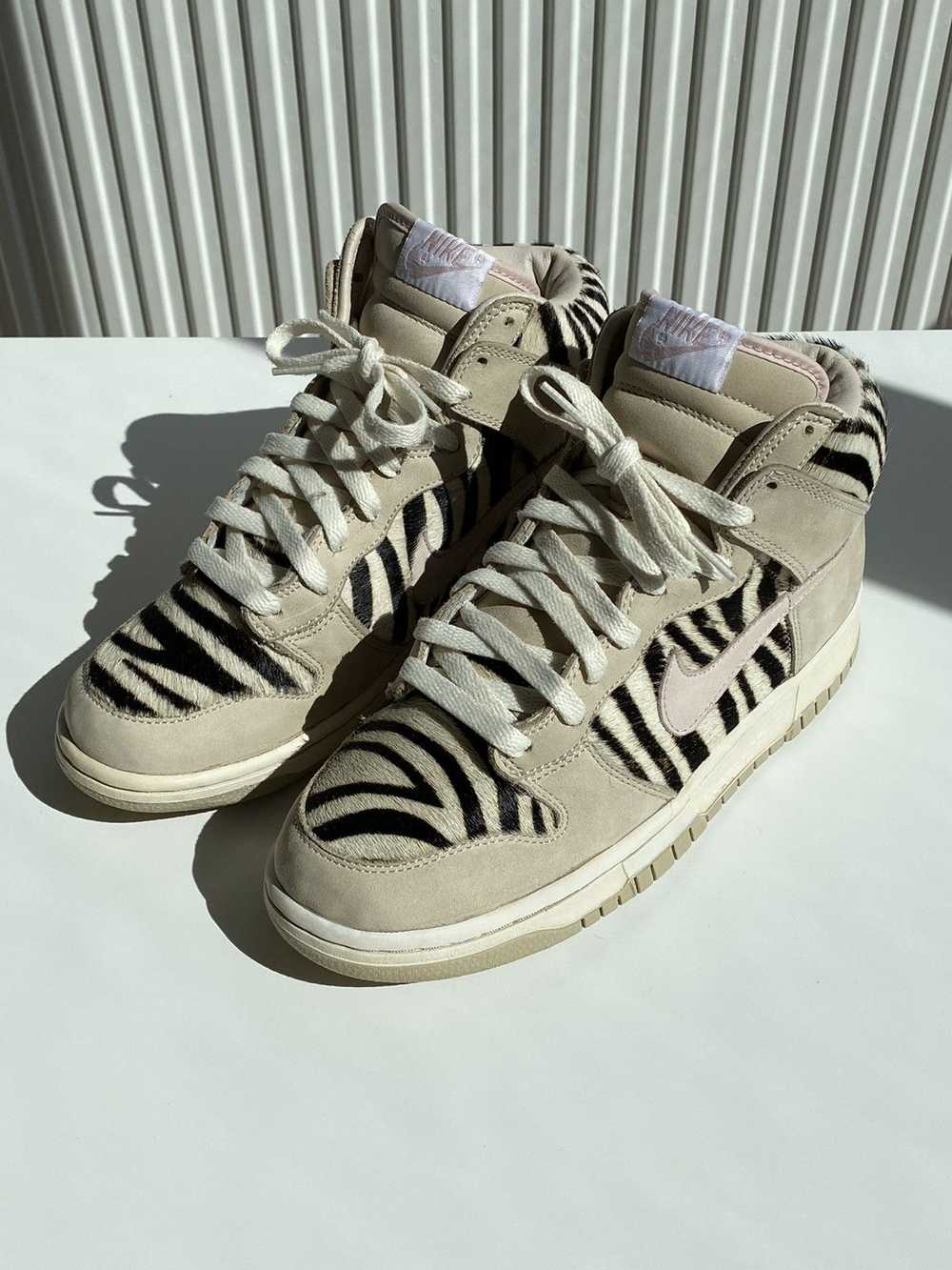 Nike × Vintage 2004 Nike Dunk High Zebra Horse Ha… - image 5