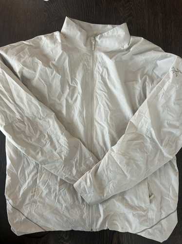 Arc'Teryx Light grey raincoat bomber