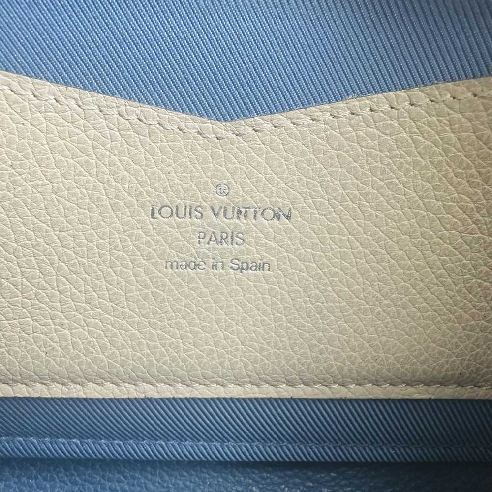 Louis Vuitton Lockme leather wallet - image 3