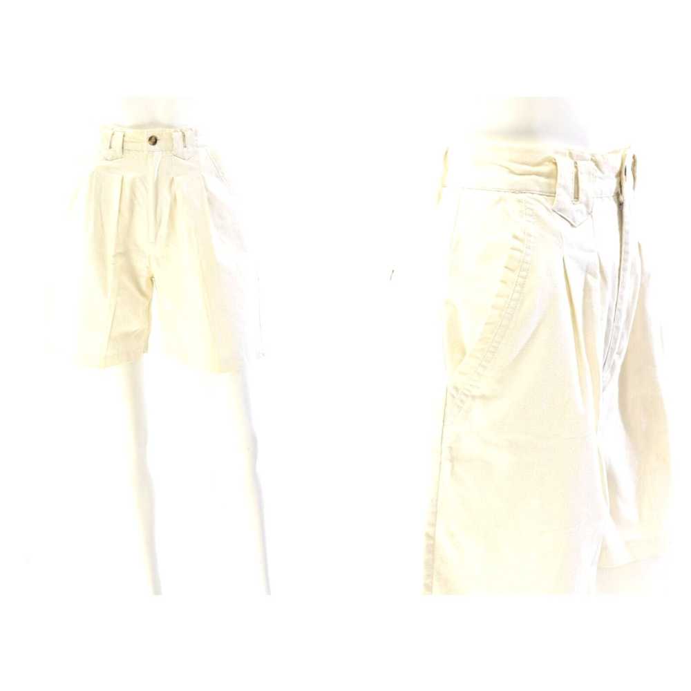 HIGH 90s Vintage White High Pleated Waist Shorts … - image 1