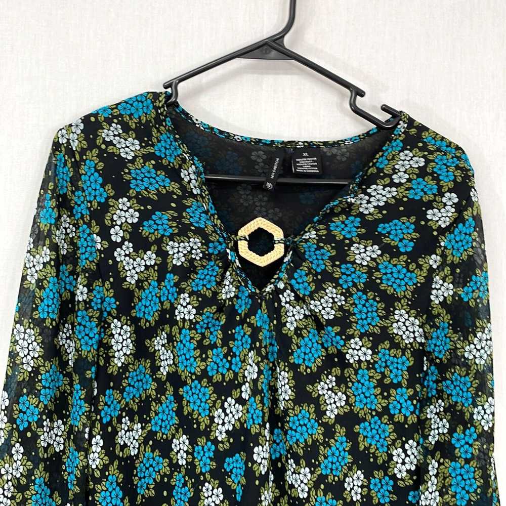 Vintage New Directions Womens Black Floral V Neck… - image 3