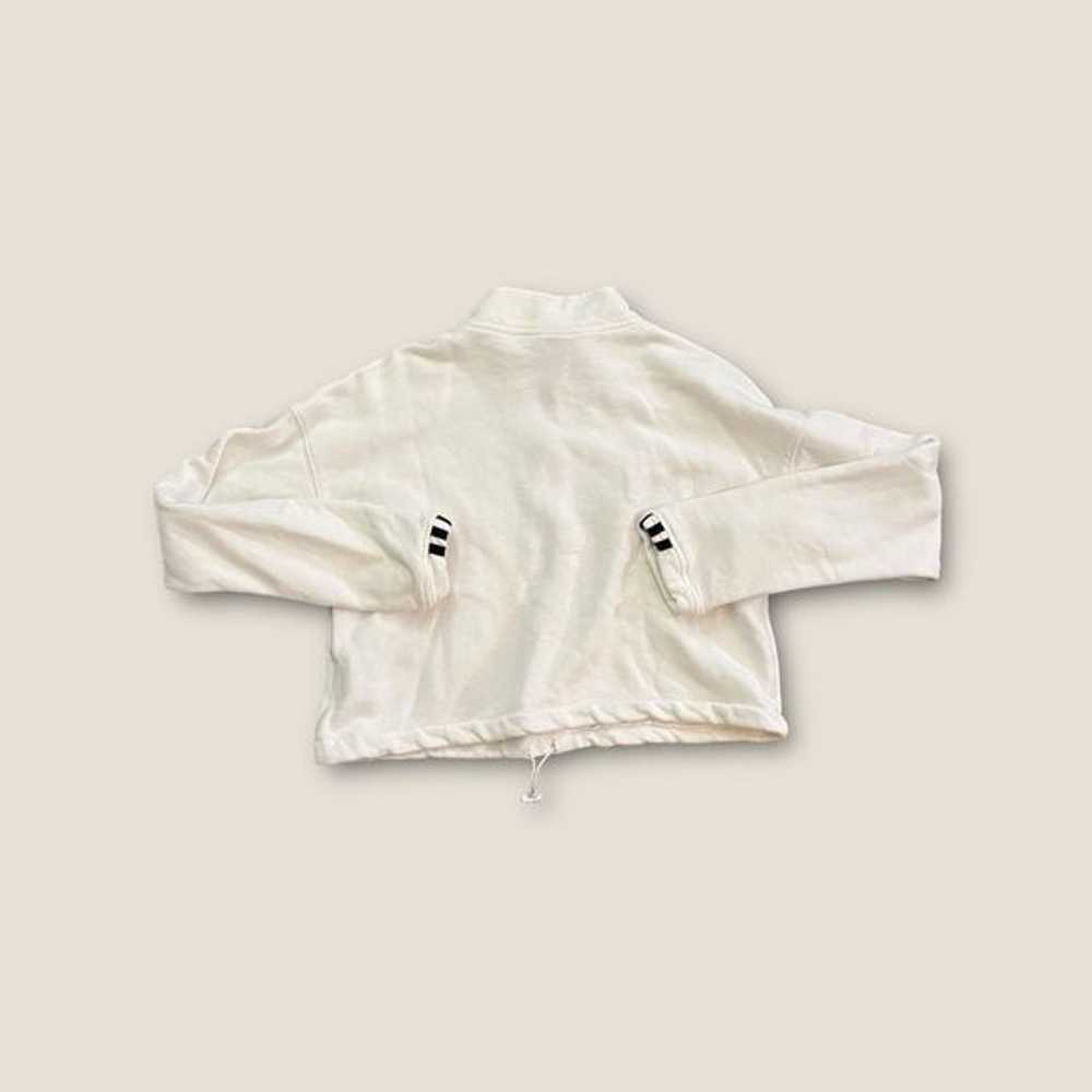 Adidas Adidas Originals Women’s Cropped Sweatshir… - image 3