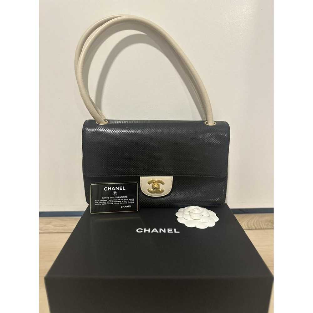 Chanel Timeless/Classique leather handbag - image 3