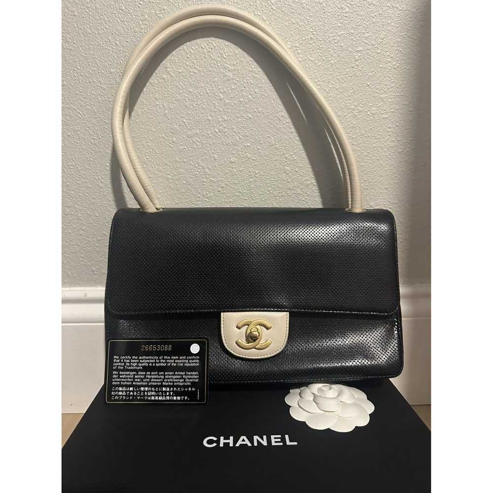 Chanel Timeless/Classique leather handbag - image 8