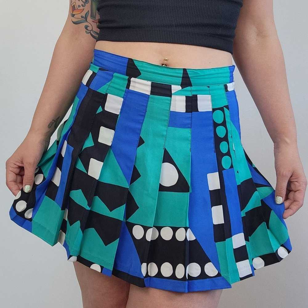 Vintage 90s Vintage Tail Geometric Tennis Athleti… - image 2