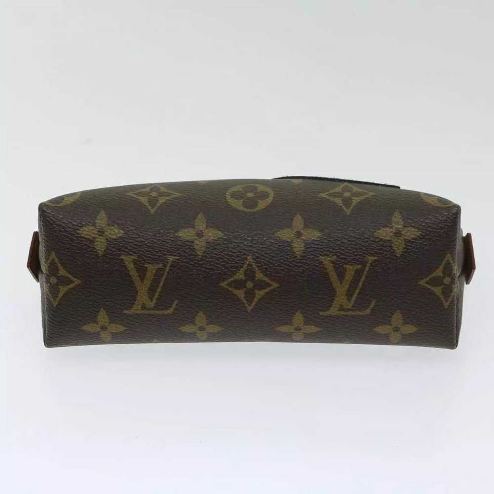 Louis Vuitton Leather clutch - image 8