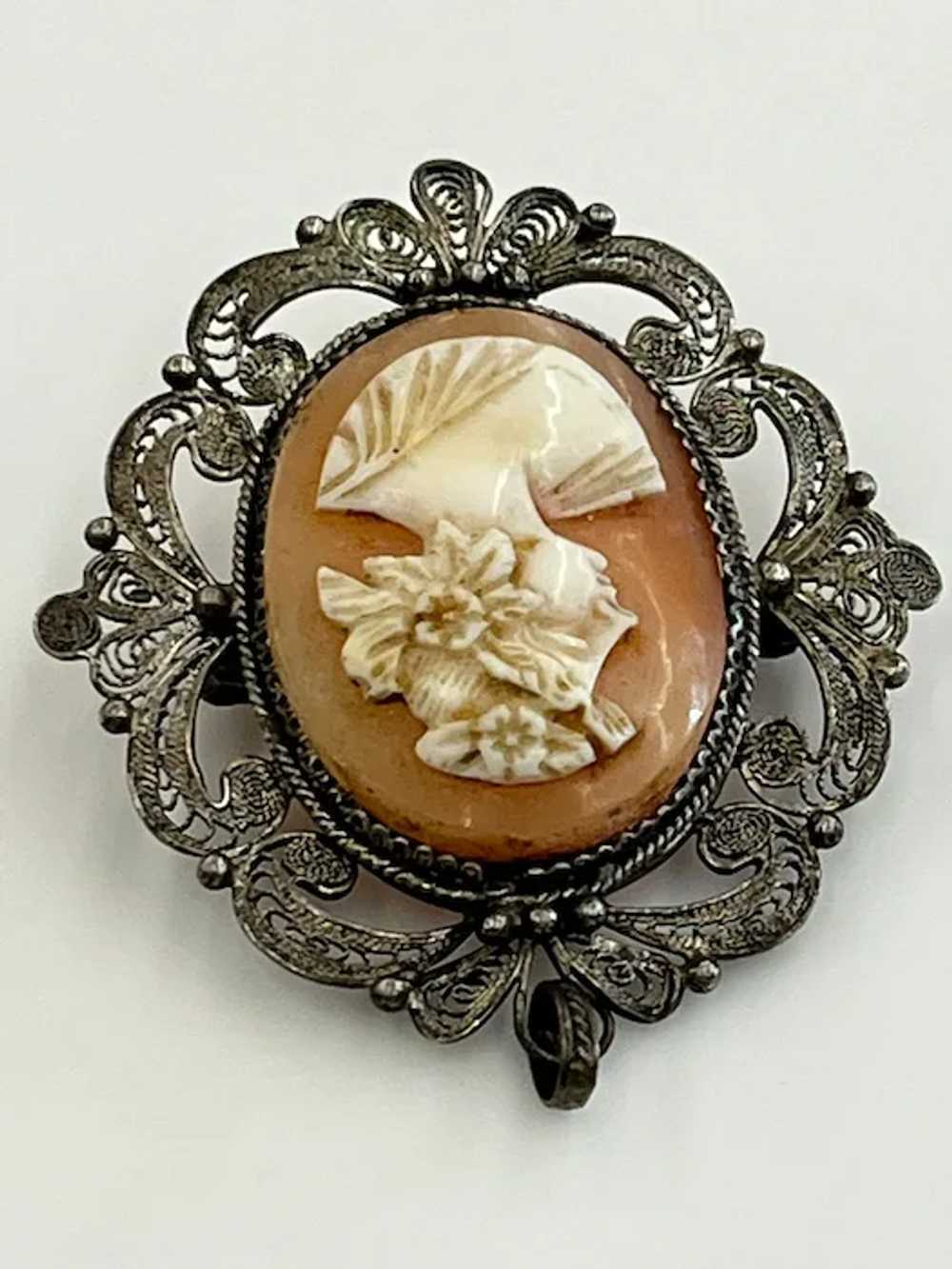 Vintage Silver Filigree Shell Cameo Pendant/ Broo… - image 5