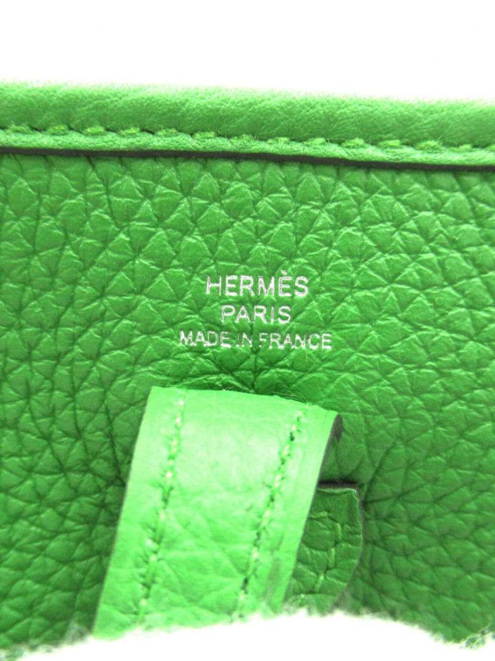 Hermès Pre-Owned 2023 Evelyne PM shoulder bag - G… - image 5