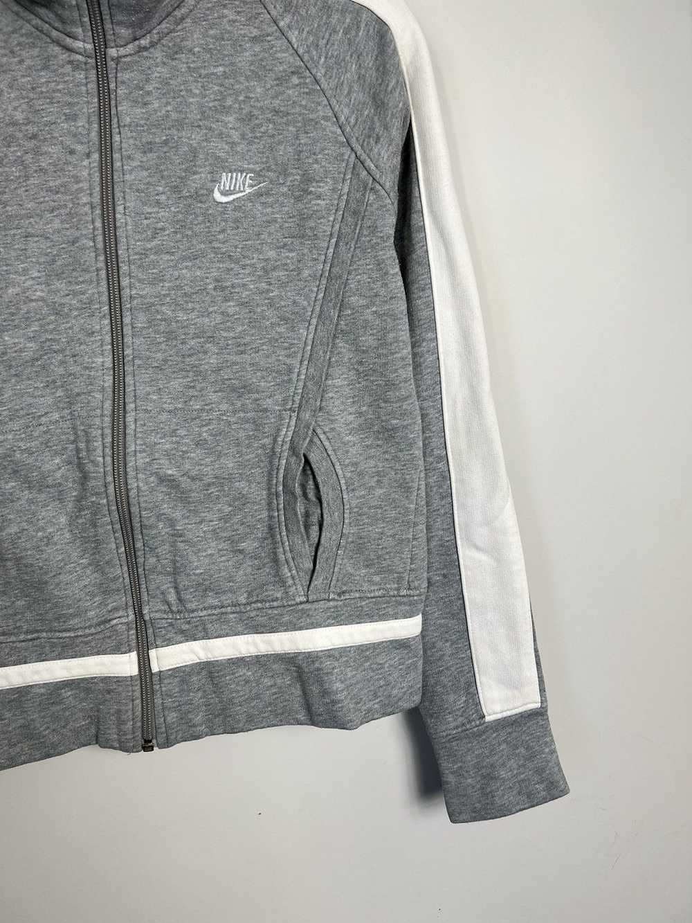 Nike Sweatshirt Nike y2k 00’s vintage zipped - image 2