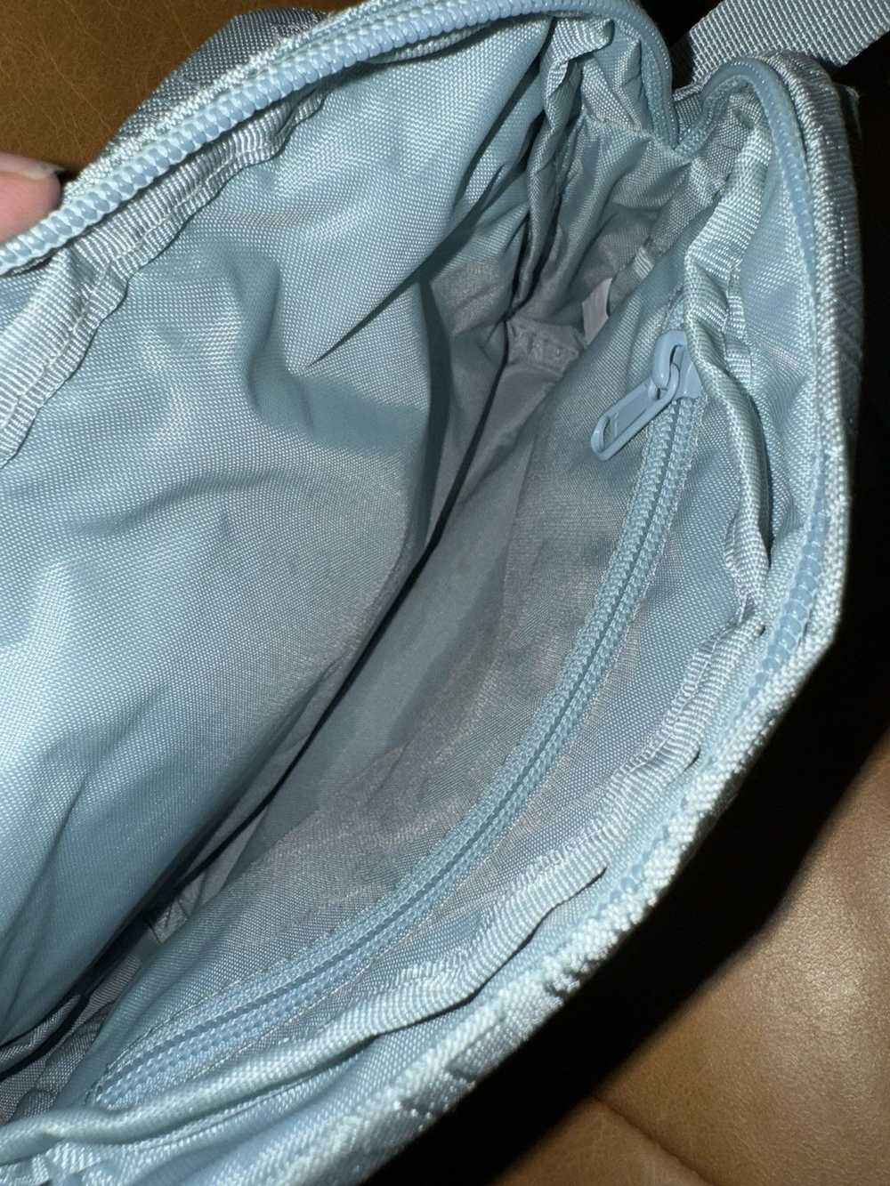 Supreme supreme shoulder bag ss19 Ice Blue RARE - image 3