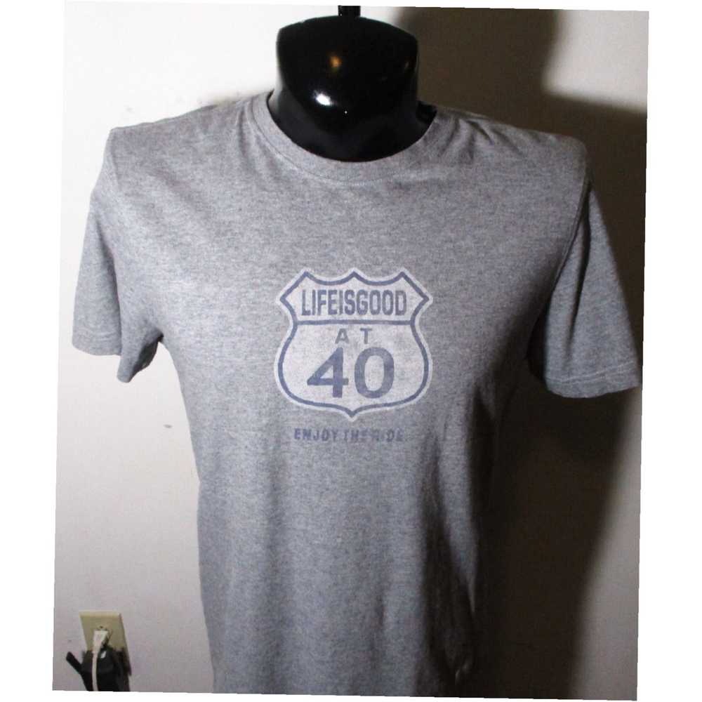 Life Is Good Men's LIFE is GOOD Gray "At 40" Shor… - image 2