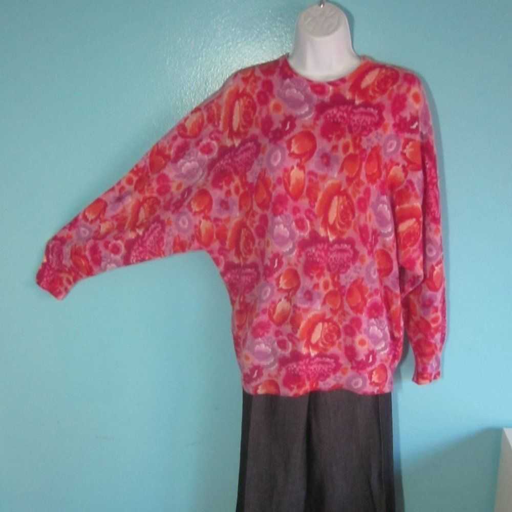 Vintage Vintage Bonwit Teller Floral Wool Blend S… - image 2