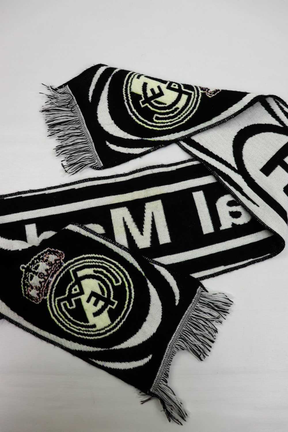 Real Madrid × Streetwear × Vintage Draps Vintage … - image 10