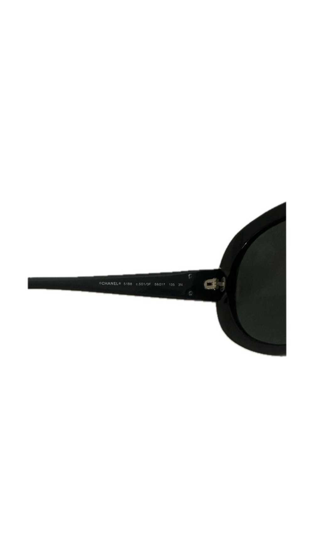 Chanel Chanel quilted sunglasses - image 5