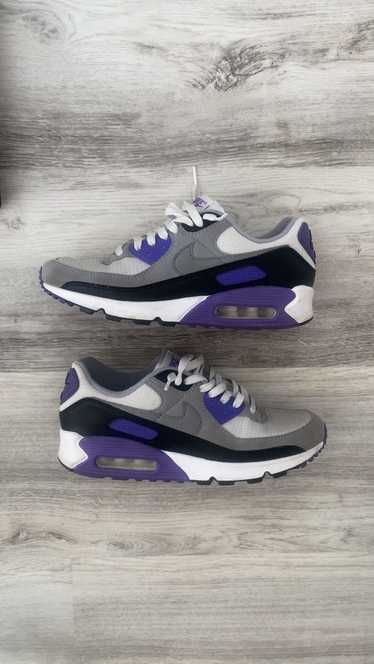 Nike Air Max 90 - image 1