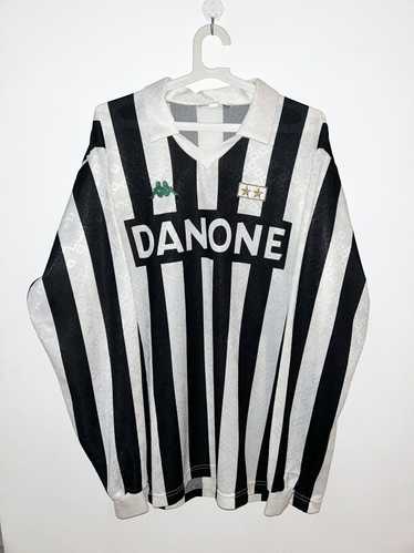 Soccer Jersey × Vintage Juventus 1992/93 home jers