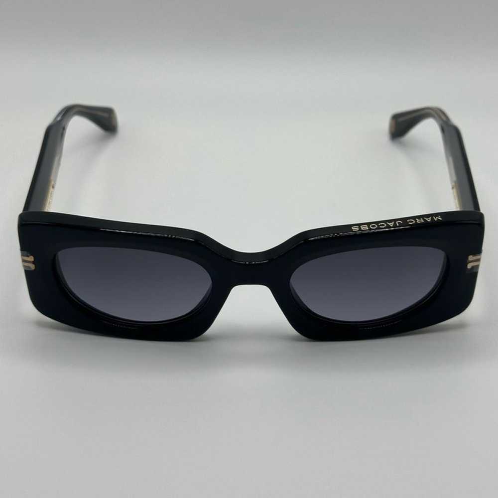 Marc Jacobs Sunglasses - image 9